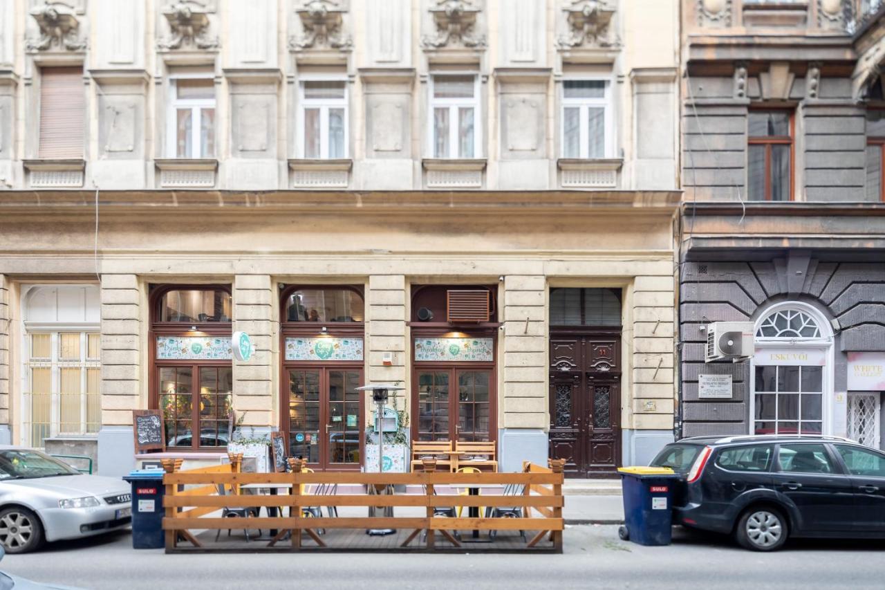 Central Cozy Stay Budapest Exterior photo