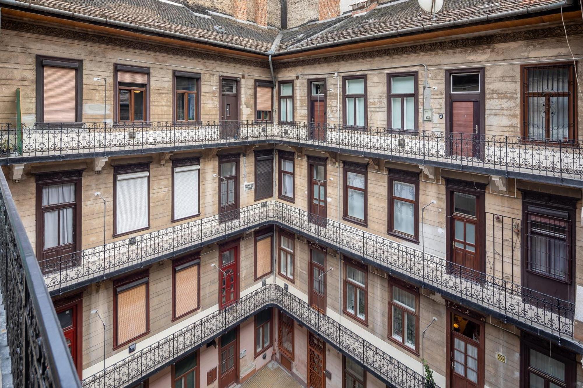 Central Cozy Stay Budapest Exterior photo